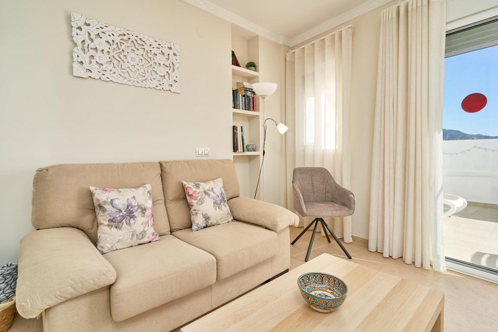 Apartamento Fernandita Нерха Екстер'єр фото